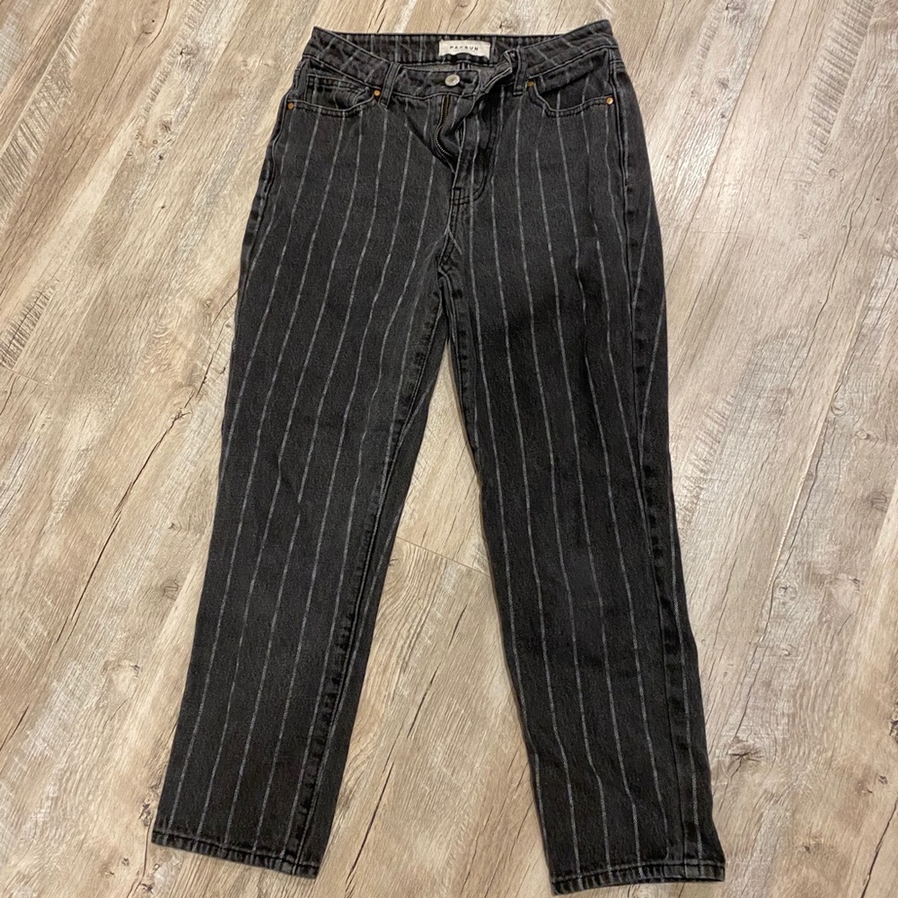 PacSun Mom Jeans